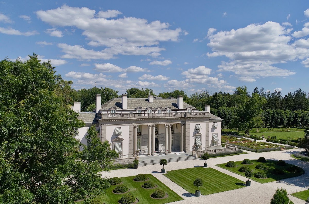 Nemours Estate